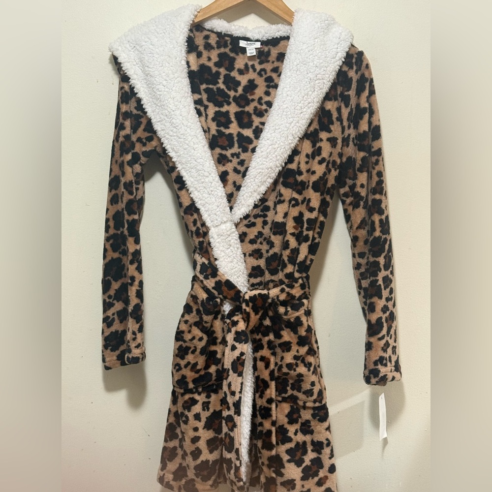 Jenni Leopard Print Teddy Jacket with White Trim